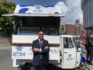 Torna la Centrale del Latte a Taranto, il “latte buono” con un clic