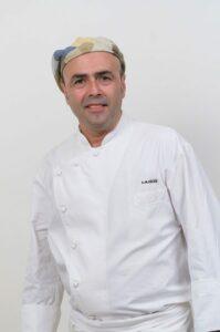 Raffaele Liuzzi è diventato chef per evadere dal lavoro nei campi, oggi porta in tavola la Puglia
