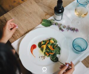 Comunicare bene è come cucinare bene: serve passione, tecnica e il giusto tocco umano