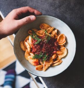 Strascinati di grano arso, tra i prodotti simbolo della Puglia