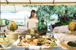 Marisa Lisi Melpignano: la signora che ha reso la Puglia una meta di lusso e cultura