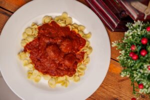 Ragù di polpette, il piatto da cucinare per il menù delle feste