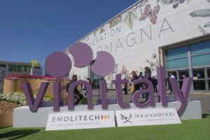 Vinitaly 2026: oltre cento le cantine pugliesi presenti a Verona