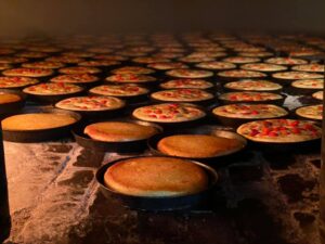 Il forno del 1200 che resiste nel tempo: a Bitonto cento focacce per ogni infornata