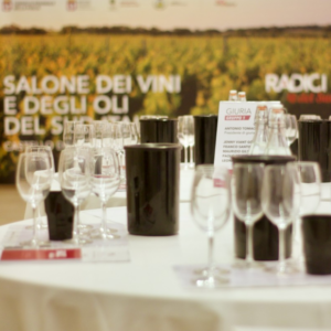 Radici del Sud, la XXI edizione celebra il vino del Mezzogiorno a Gioia del Colle